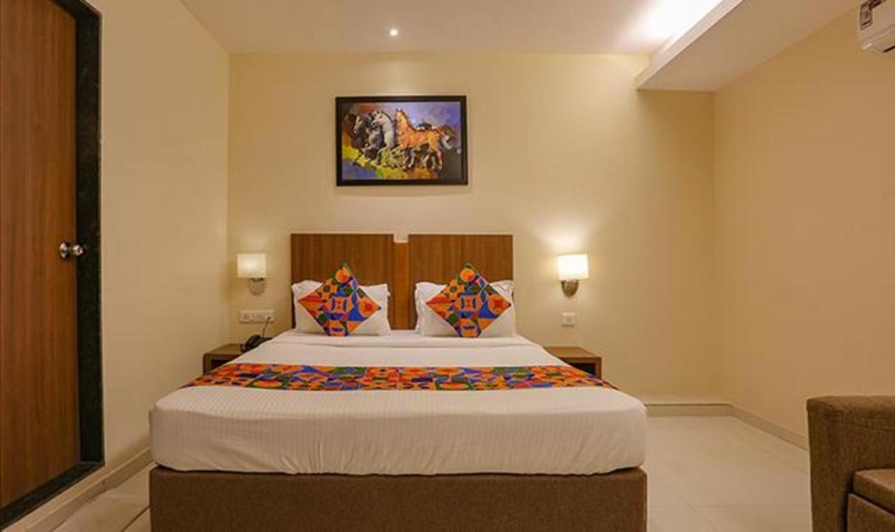 Fabhotel Royal International - Nr Mumbai International Airport Eksteriør billede